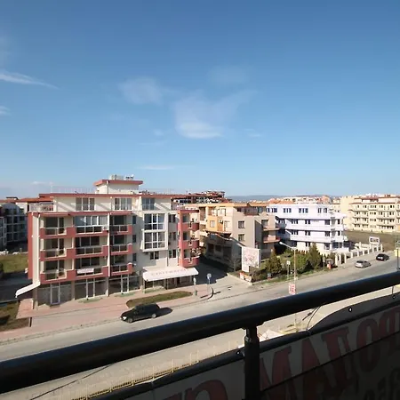 Studio Arendoo In Aurelia Ravda